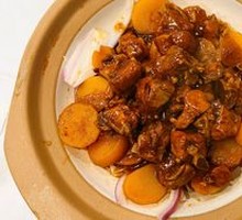 Braised Pork Ribs with Small Potatoes
