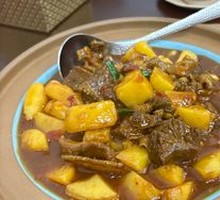Braised Beef Brisket with Potatoes