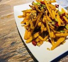 Dry-Fried Lotus Root Strips