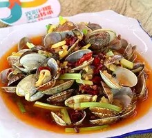 Sauce-Braised Clams