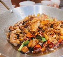 Hengyang Yellow Pepper Pork Intestine Chicken