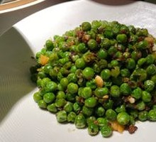 Minced Pork with Green Peas