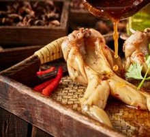 Braised Frog Legs
