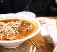 Mysterious Crab Leg Noodles with Wings