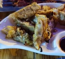 Iron Plate Pan-Fried Dumplings