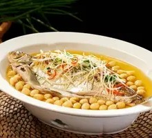 Lake Lotus Steamed Wuhan Fish