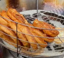 Fried dough snack