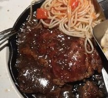 Golden Thick-Cut Red Pepper Sirloin Steak