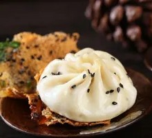 Black Pepper Yellow Beef Pan-Fry