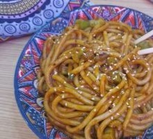 Xinjiang-style Vegetarian Fried Rice Noodles