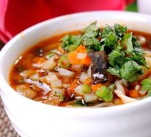 Qishan Sautéed Chicken Handmade Noodles