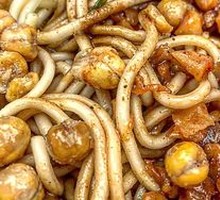 Hot Dry Noodles