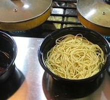 Crab Leg Noodles