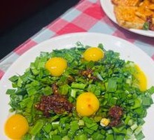 Bird Egg and Chives Stir-fry