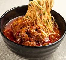 Secret-Recipe Braised Pork Noodles