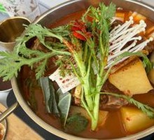 Potato and Pork Rib Soup