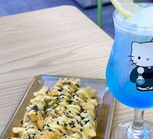 Salted Egg Cheese Fries
