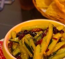 Knife-Pounded Cucumber