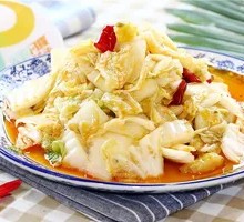Spicy and Sour Napa Cabbage