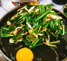 Fiery Chives and Egg Stir-fry