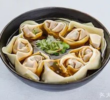 Fresh Pork Dumplings with Mushrooms