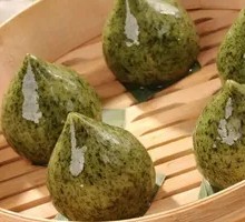 Green rice ball