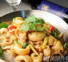Spicy Fish Bladder Hot Pot