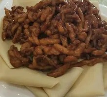 Beijing-style Shredded Pork in Soy Sauce