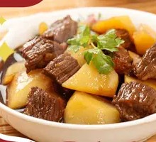 Beef with Extra Potatoes