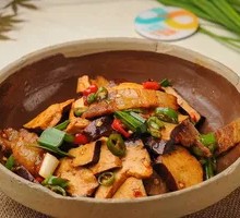 Fried Pork with Tofu Skin Rice