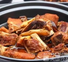 Braised Pork Ribs with Black Bean Sauce Rice
