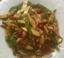 Fried Tofu Skin with Pork Strips