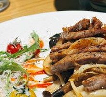 Beef with Wild Mushrooms in Butter