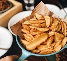 Truffle Louisianan Fries