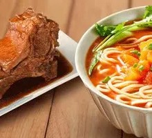 Braised Pork Bone Tomato Noodle Soup