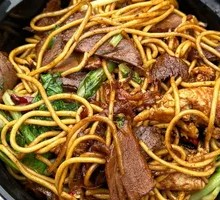 Beef Stir-Fried Noodles