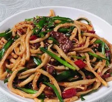 Dry-fried Beef Noodles