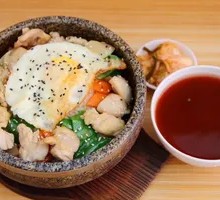 Chicken Leg Stone Pot Rice