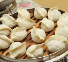 Sour Cabbage and Pork Dumplings