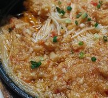 Sizzling Enoki Mushrooms