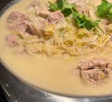 Sour Cabbage Stewed Pork Ribs