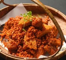 Crispy Garlic Pork Ribs