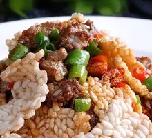 Crispy Pork Ribs with Rice Crackers