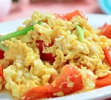 Tomato and Egg Stir-Fry