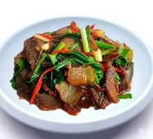 Stir-fried Pig Liver with Garlic Greens