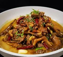 Wild Water Chestnut Braised Honghu Green-Headed Duck