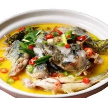 Chicken Broth Stewed Crucian Carp with Tofu