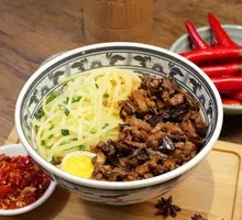 Old-Mom Braised Pork Rice