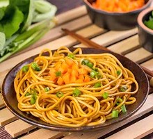 Hot Dry Noodles