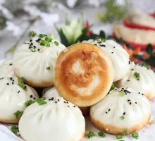Fresh Pork Pan-Fried Dumplings